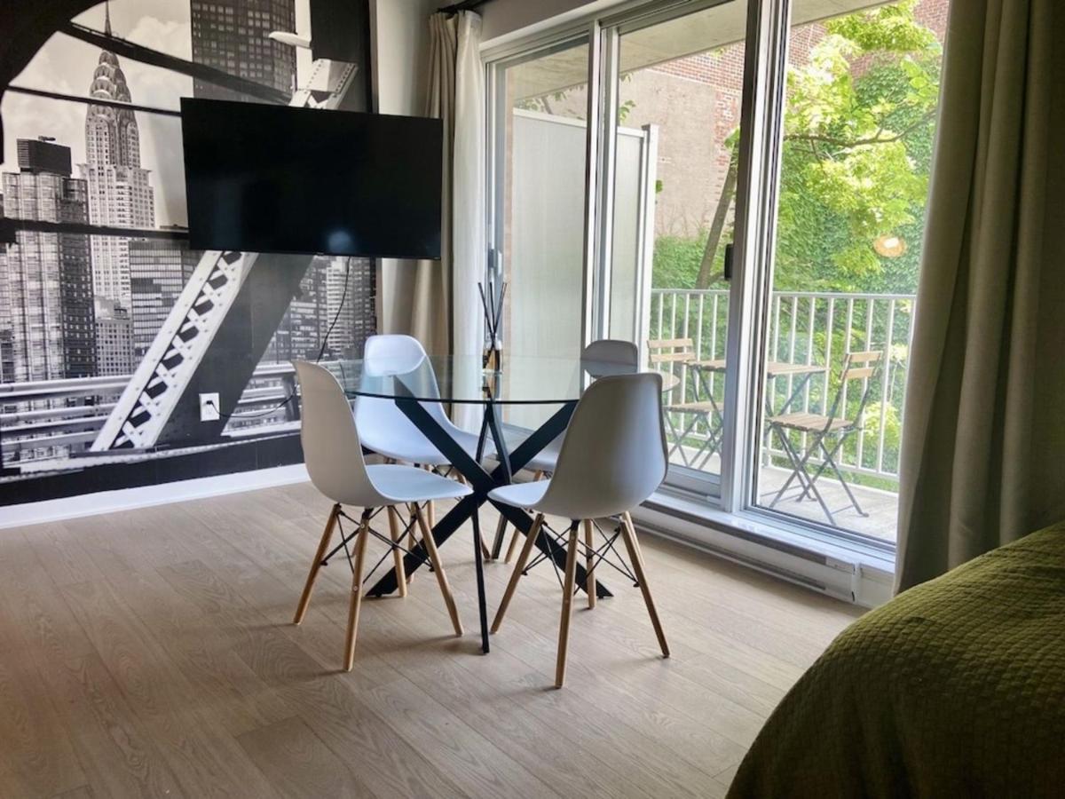 Appartement Condo Avec Terrasse Privee Dans Le Quartier Des Spectacles Montréal Buitenkant foto